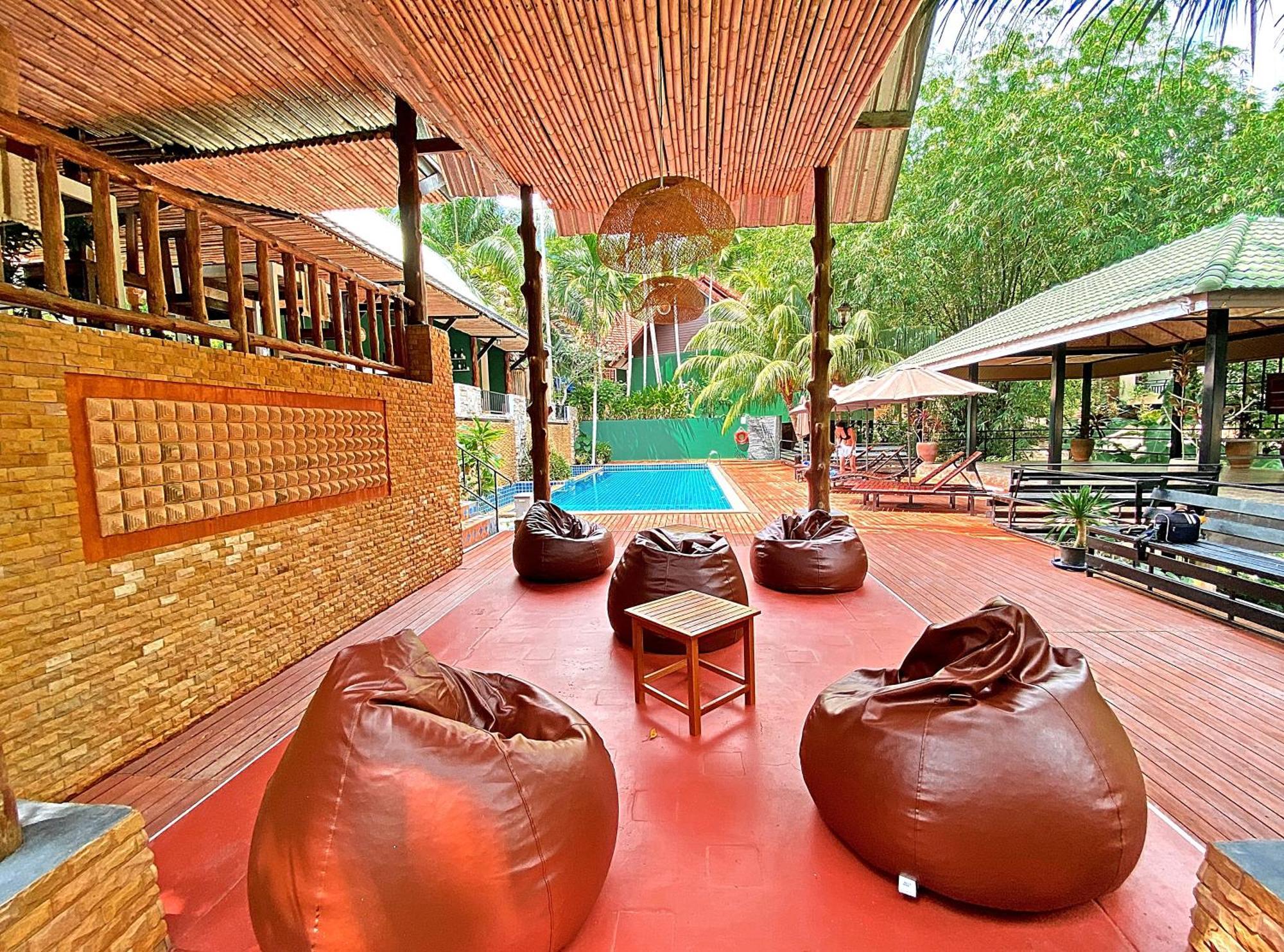 Phuket Jungle Experience Resort Карон Экстерьер фото