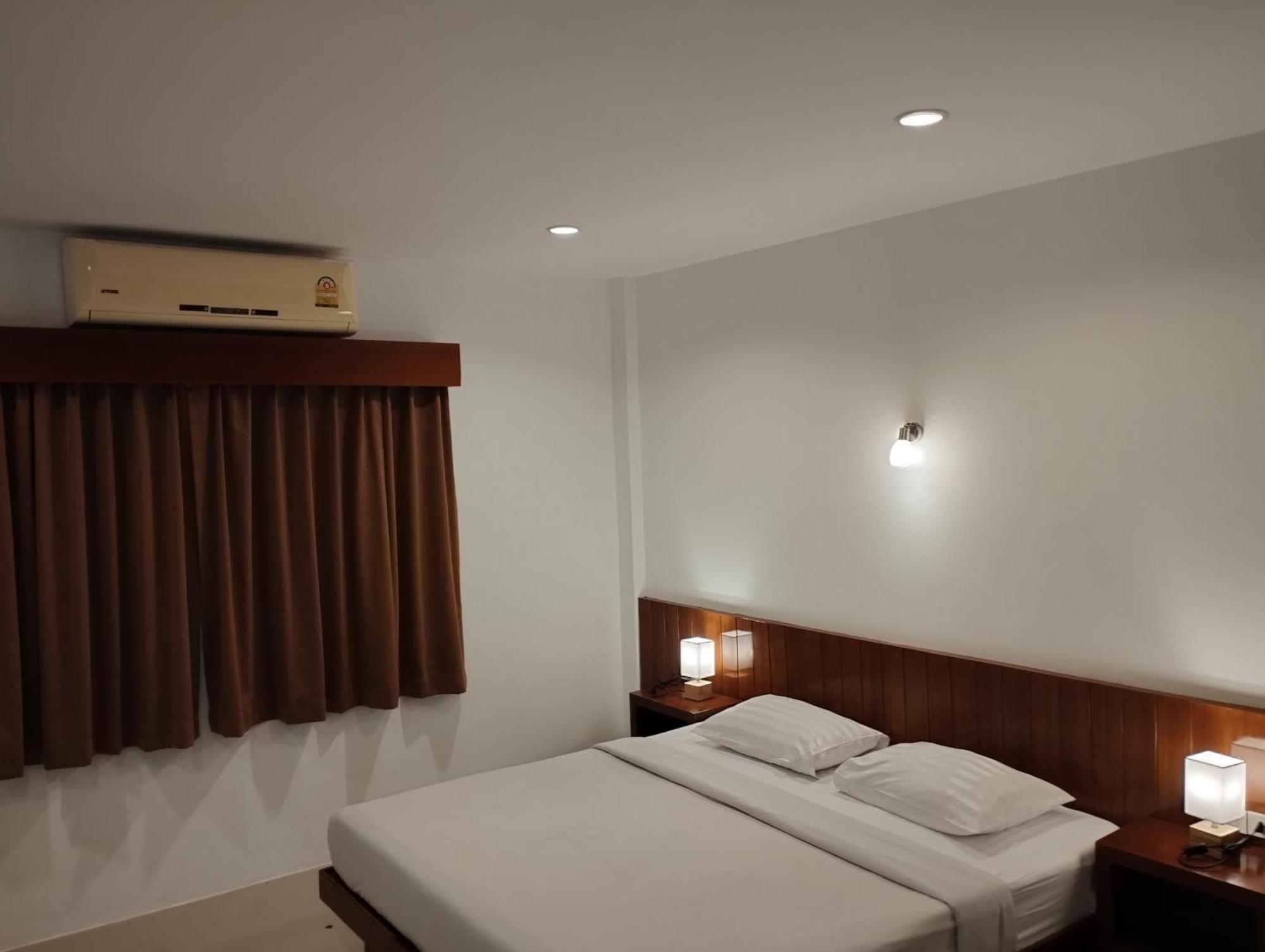 Phuket Jungle Experience Resort Карон Экстерьер фото