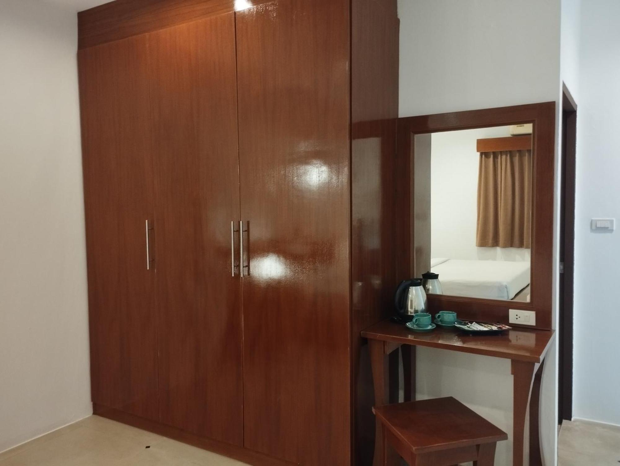 Phuket Jungle Experience Resort Карон Экстерьер фото